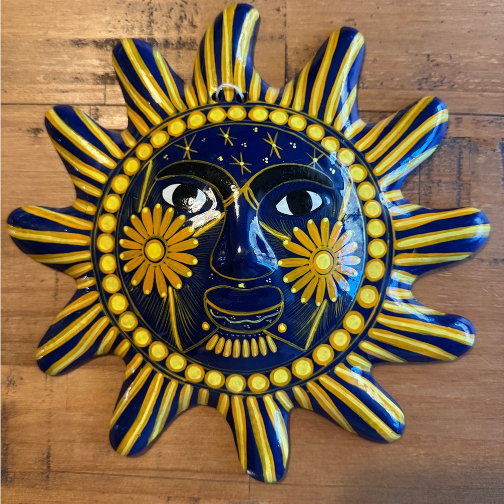 Talavera Mexican Folk Art, 9” Sun Ceramic Wall Hanging - Picture 4 of 4